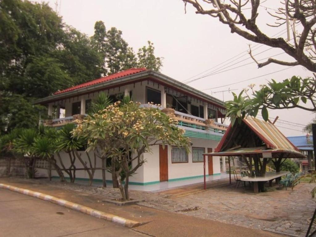 Rimtalay Resort Koh Si Chang Экстерьер фото