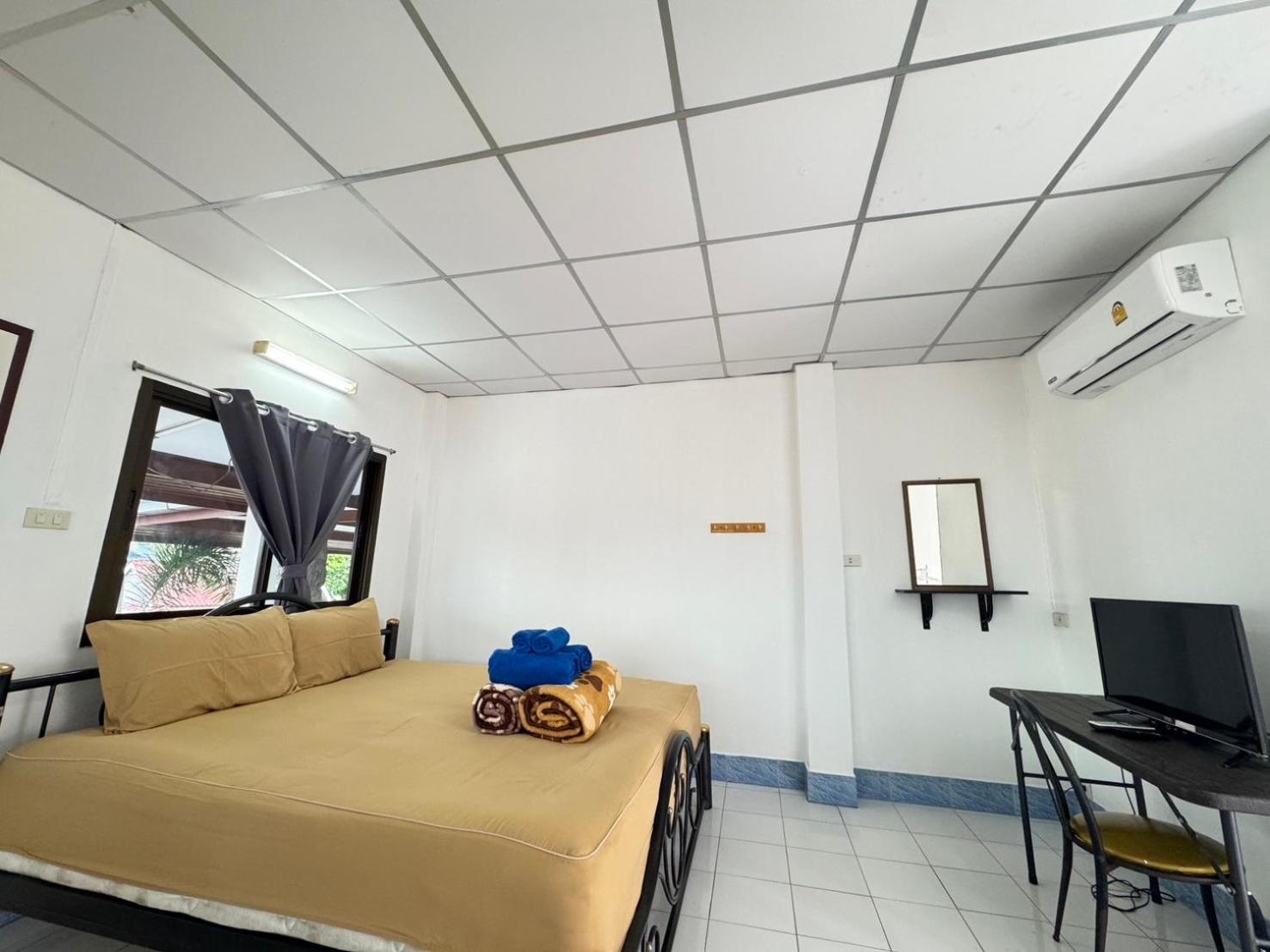 Rimtalay Resort Koh Si Chang Экстерьер фото